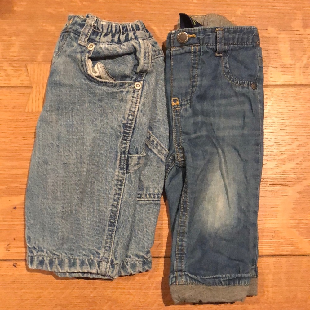 2 pairs jeans (newborn-6 months)